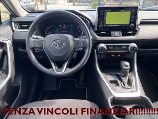 TOYOTA RAV 4 MY23 usata, con USB