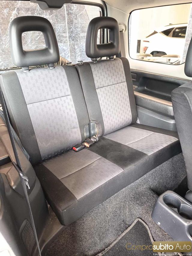 SUZUKI Jimny usata, con Sedile posteriore sdoppiato