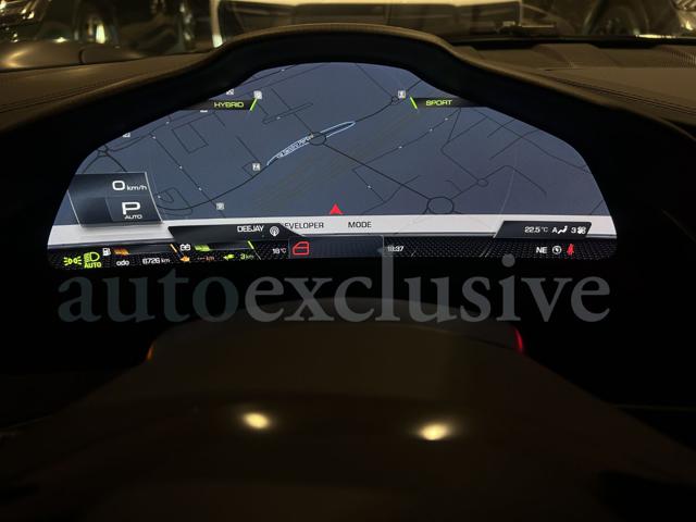 FERRARI SF90 usata, con Controllo trazione
