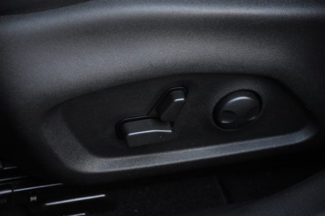 JEEP Renegade usata, con Sedili riscaldati