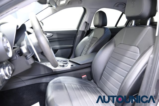 ALFA ROMEO Giulia usata, con Autoradio