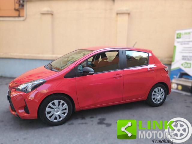 TOYOTA Yaris usata, con Airbag laterali