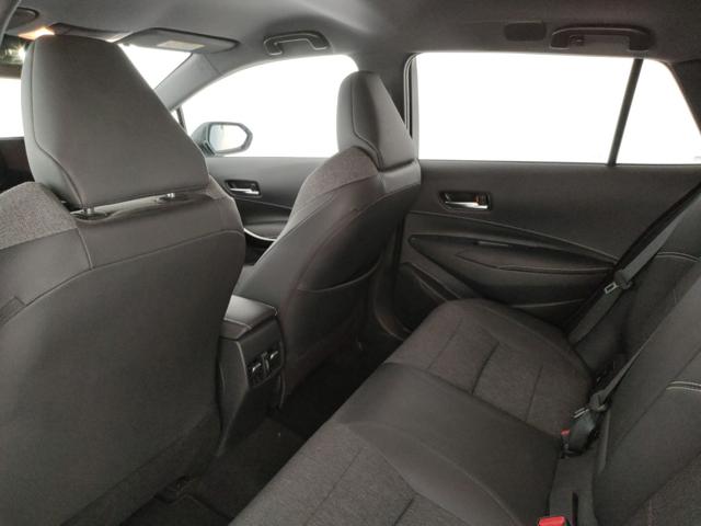 TOYOTA Corolla usata, con Fari LED