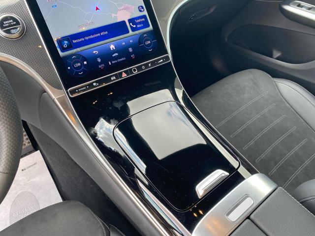 MERCEDES-BENZ GLC 220 usata, con USB