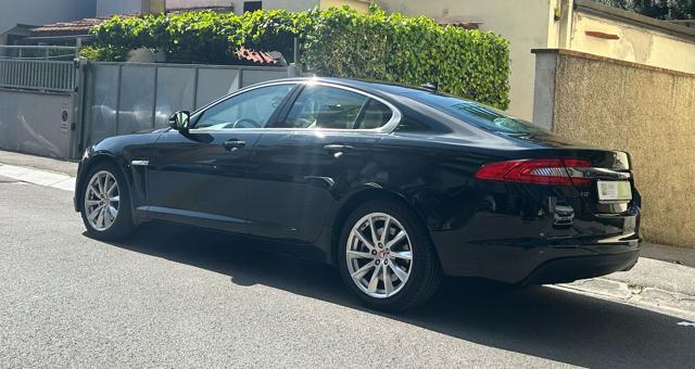 JAGUAR XF usata, con Fendinebbia