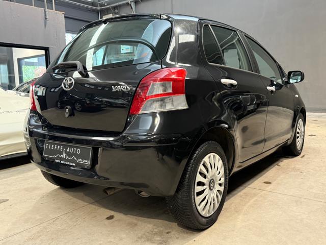 TOYOTA Yaris usata, con Airbag Passeggero