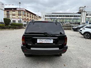 JEEP Grand Cherokee usata, con Autoradio