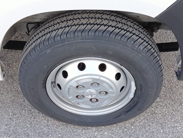 PEUGEOT Boxer usata, con Volante multifunzione