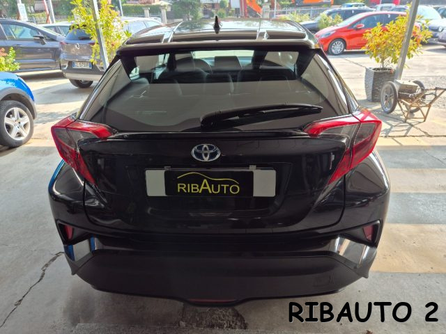 TOYOTA C-HR usata, con Sensore di pioggia