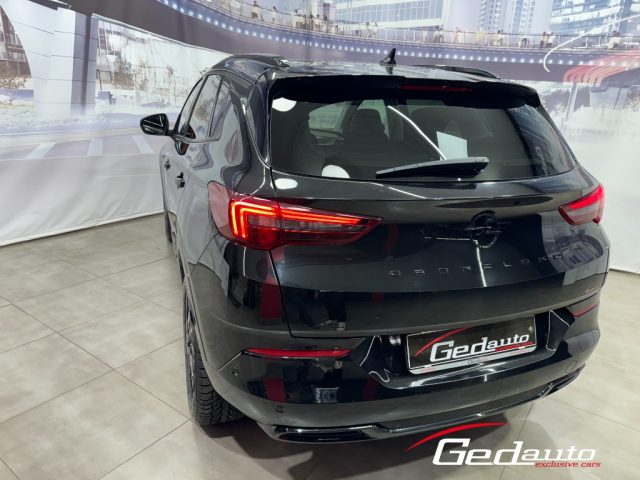 OPEL Grandland usata, con Boardcomputer