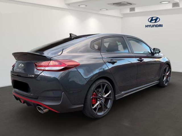 HYUNDAI i30 usata, con Airbag
