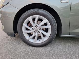 OPEL Astra usata, con Climatizzatore