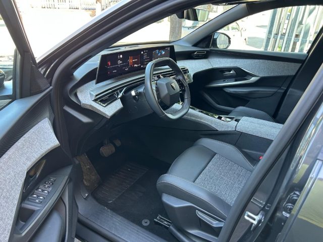 PEUGEOT 3008 usata, con Climatizzatore