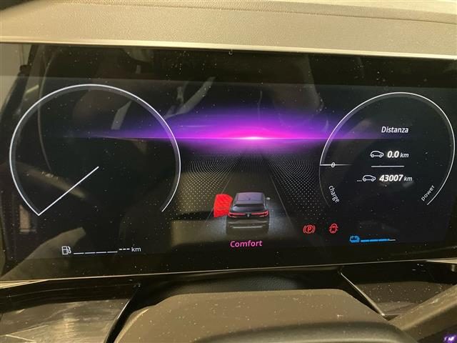 RENAULT Austral usata, con Sensori di parcheggio anteriori