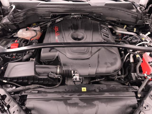 ALFA ROMEO Stelvio usata, con Autoradio digitale