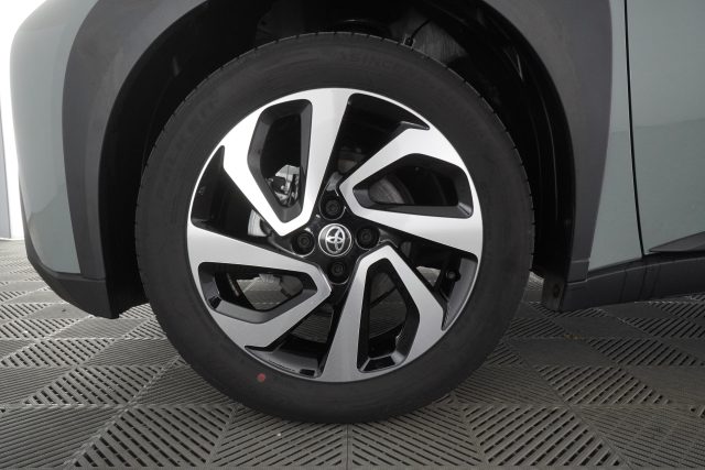 TOYOTA Aygo X usata 8