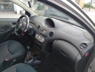 TOYOTA Yaris usata, con Climatizzatore