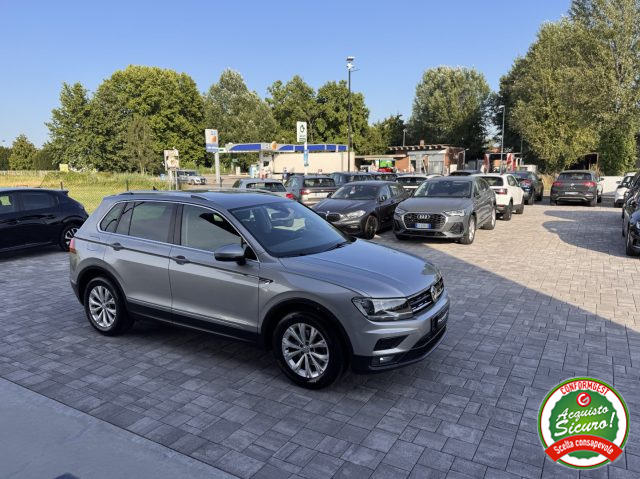 VOLKSWAGEN Tiguan usata, con Boardcomputer