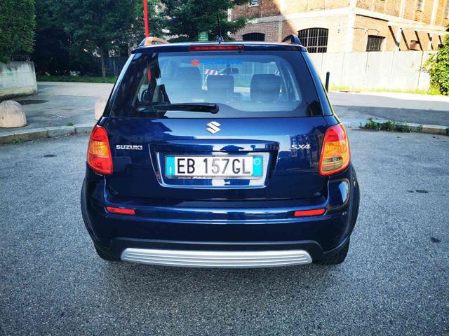 SUZUKI SX4 usata, con Autoradio