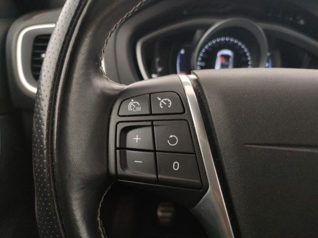 VOLVO V40 usata, con Lettore CD