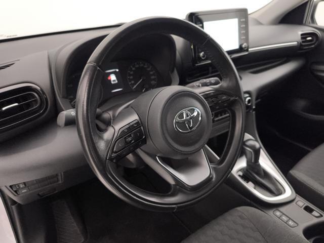 TOYOTA Yaris usata, con Controllo automatico clima