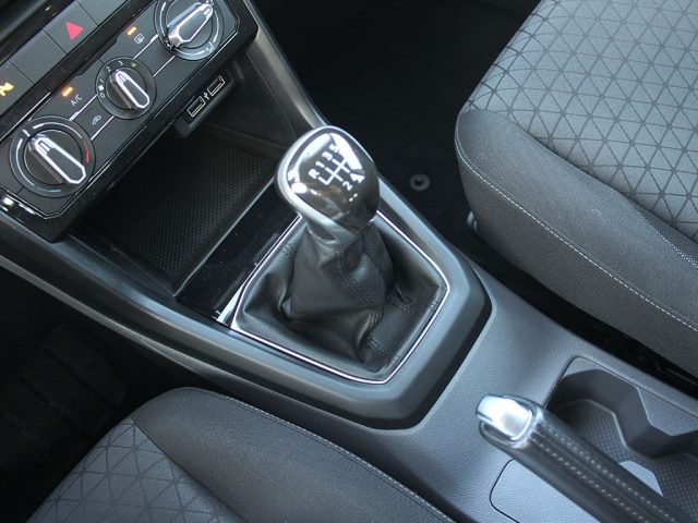 VOLKSWAGEN T-Cross usata, con Frenata d