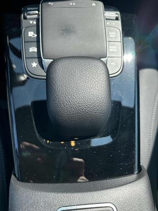 MERCEDES-BENZ A 200 usata, con USB