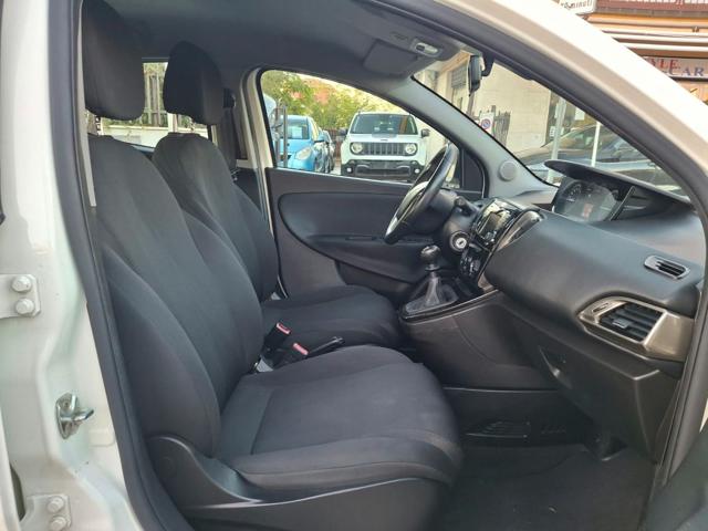LANCIA Ypsilon usata, con Sedile posteriore sdoppiato