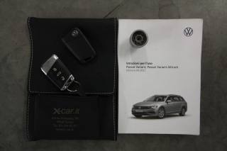 VOLKSWAGEN Passat Variant usata, con Regolazione elettrica sedili