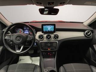 MERCEDES-BENZ GLA 200 usata, con Climatizzatore