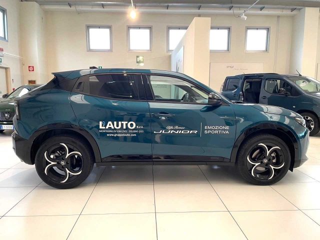 ALFA ROMEO Junior usata, con Cerchi in lega