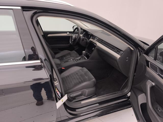 VOLKSWAGEN Passat Variant usata 47