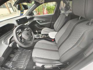 PEUGEOT 2008 usata, con Alzacristalli elettrici
