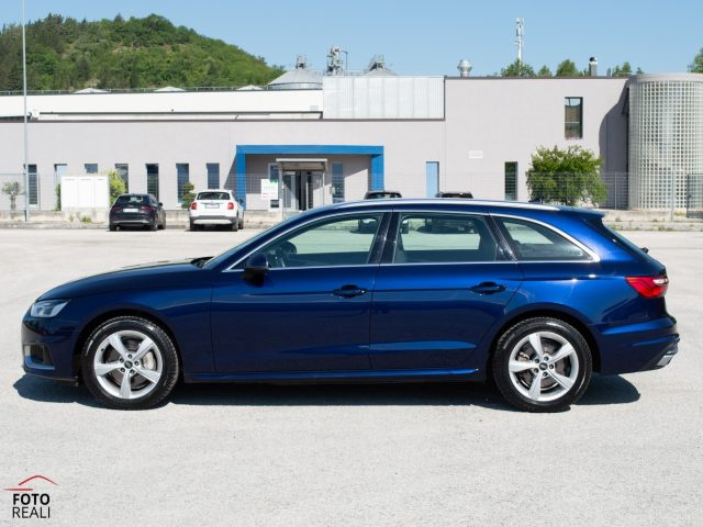 AUDI A4 usata, con Volante in pelle