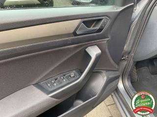 VOLKSWAGEN T-Roc usata, con Boardcomputer