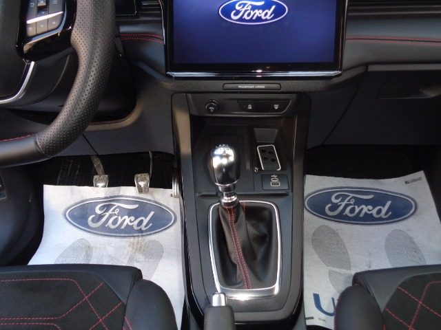FORD Puma usata, con USB