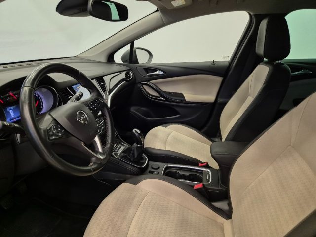OPEL Astra usata, con Cerchi in lega