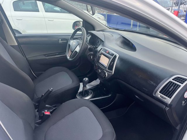 HYUNDAI i20 usata, con Airbag Passeggero