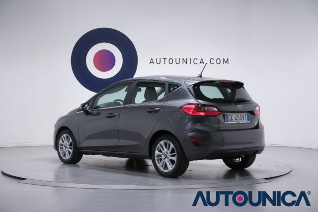 FORD Fiesta usata, con USB