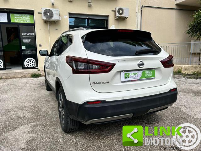 NISSAN Qashqai usata, con Climatizzatore