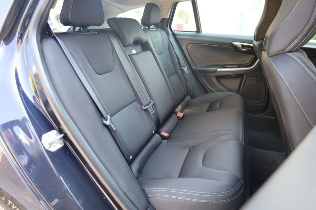 VOLVO V60 usata 107