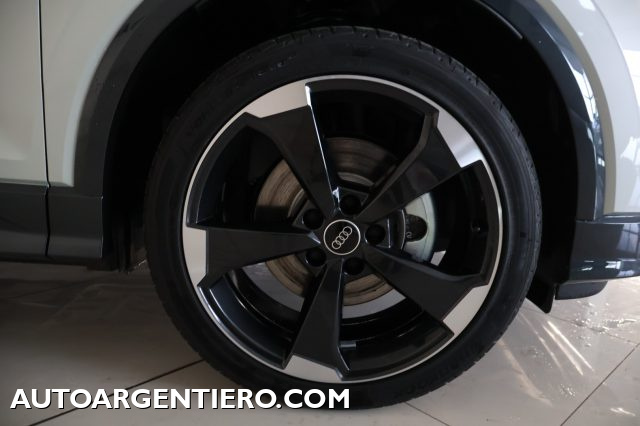 AUDI Q2 usata, con Airbag testa