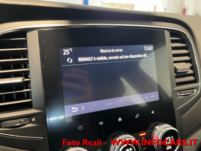 RENAULT Megane usata, con Volante in pelle