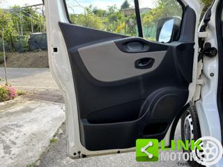RENAULT Trafic usata 23