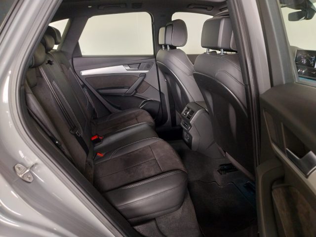 AUDI SQ5 usata, con USB