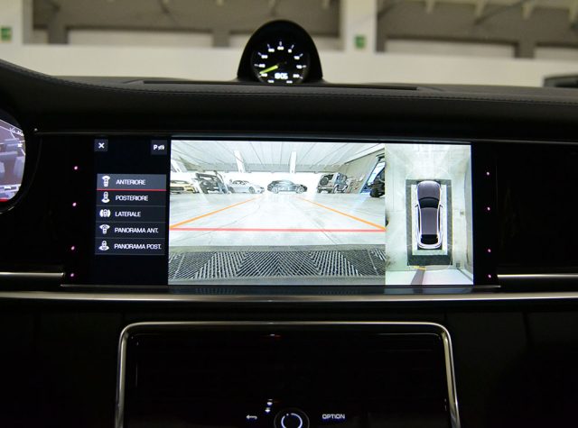 PORSCHE Panamera usata, con Cruise Control