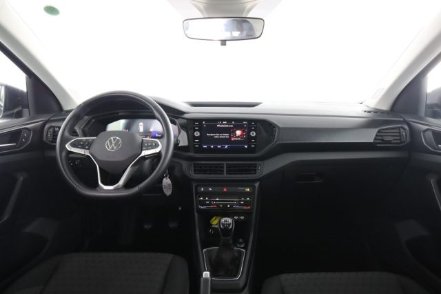 VOLKSWAGEN T-Cross usata 12