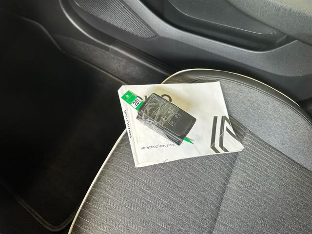RENAULT Clio usata, con Touch screen