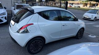 LANCIA Ypsilon usata, con Autoradio digitale