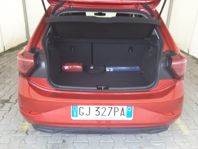 VOLKSWAGEN Polo usata, con USB